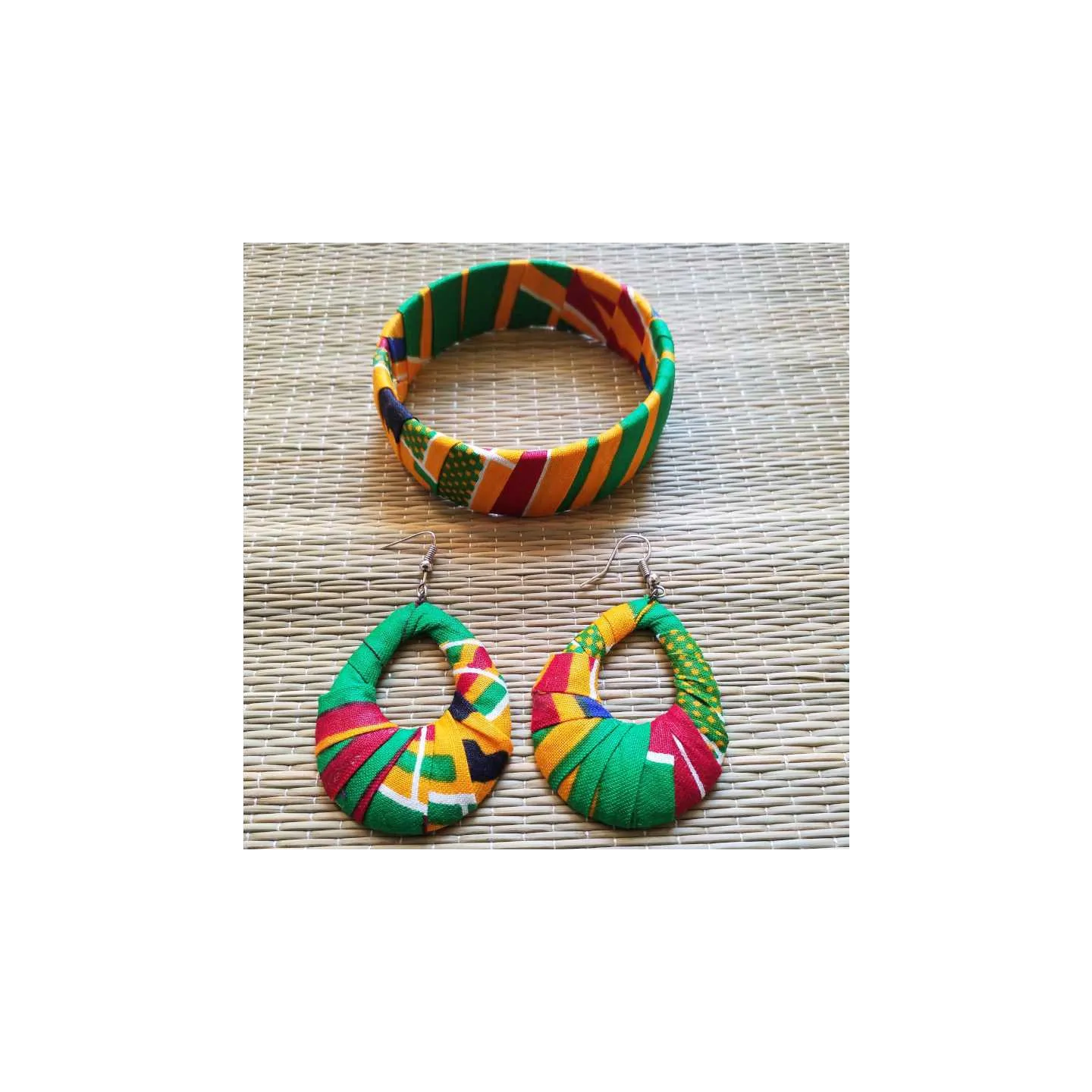 Parure boucle d'oreilles et bracelet en tissu africain wax