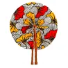 Éventail africain pliable en wax rouge, jaune et gris fait main au Togo