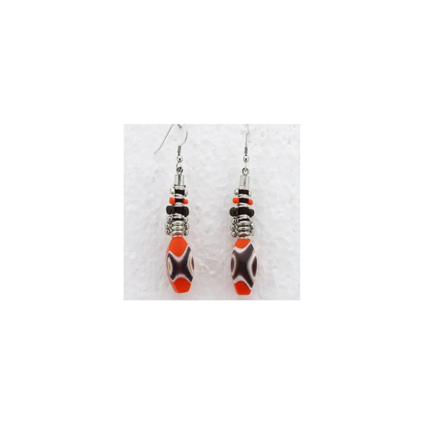 Boucles d'oreille résine métal coton perles rocaille
