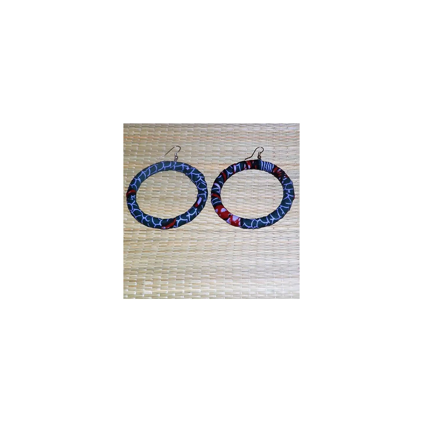 Parure boucles d'oreilles et bracelet en tissu wax
