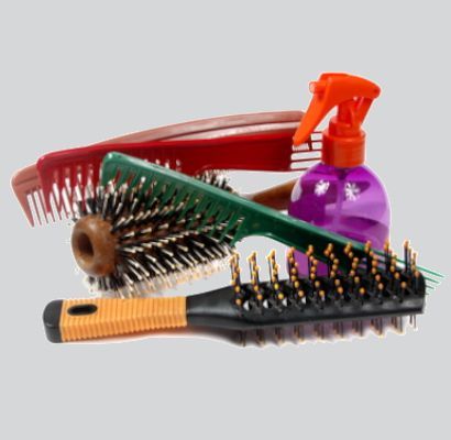 Brosses-peignes, soins & coiffures